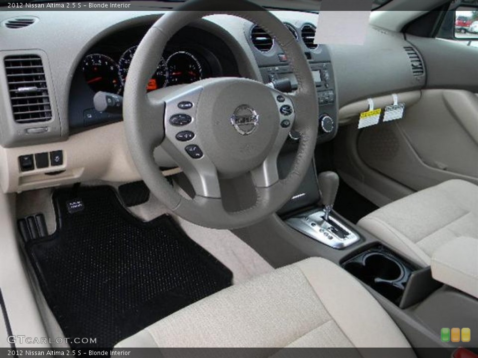 Blonde Interior Photo for the 2012 Nissan Altima 2.5 S #57936966
