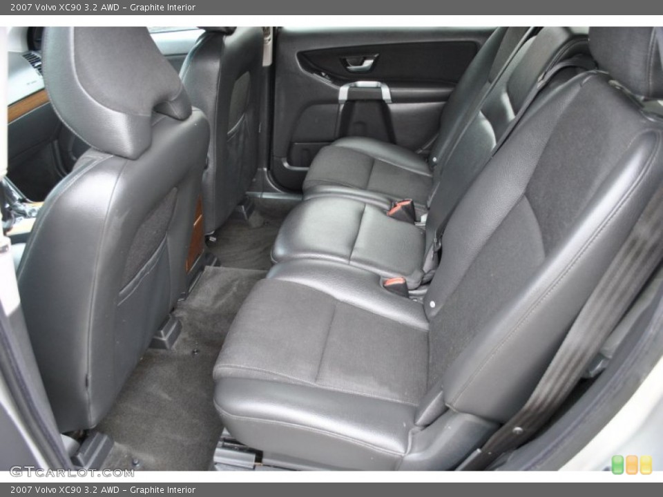 Graphite Interior Photo for the 2007 Volvo XC90 3.2 AWD #57937286
