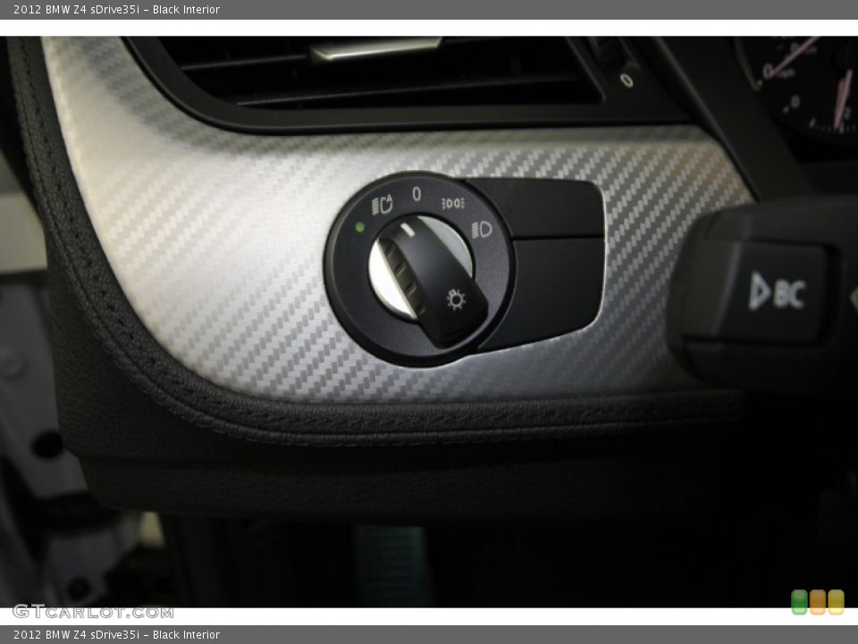 Black Interior Controls for the 2012 BMW Z4 sDrive35i #57939957