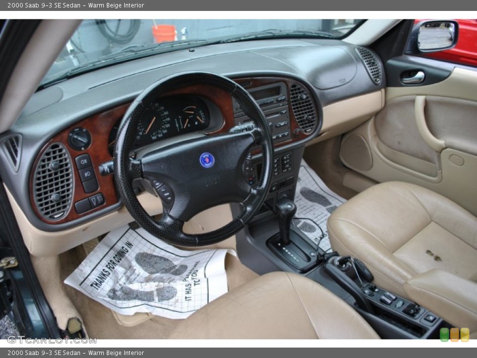 Warm Beige Interior Photo for the 2000 Saab 9-3 SE Sedan #57940635