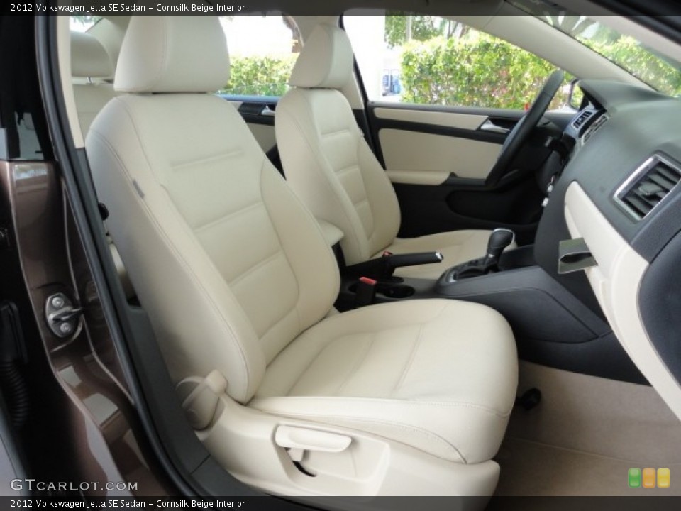 Cornsilk Beige Interior Photo for the 2012 Volkswagen Jetta SE Sedan #57952488