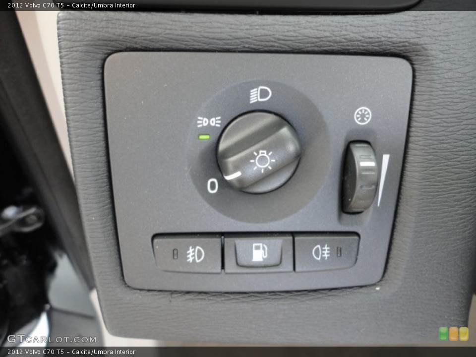 Calcite/Umbra Interior Controls for the 2012 Volvo C70 T5 #57954063