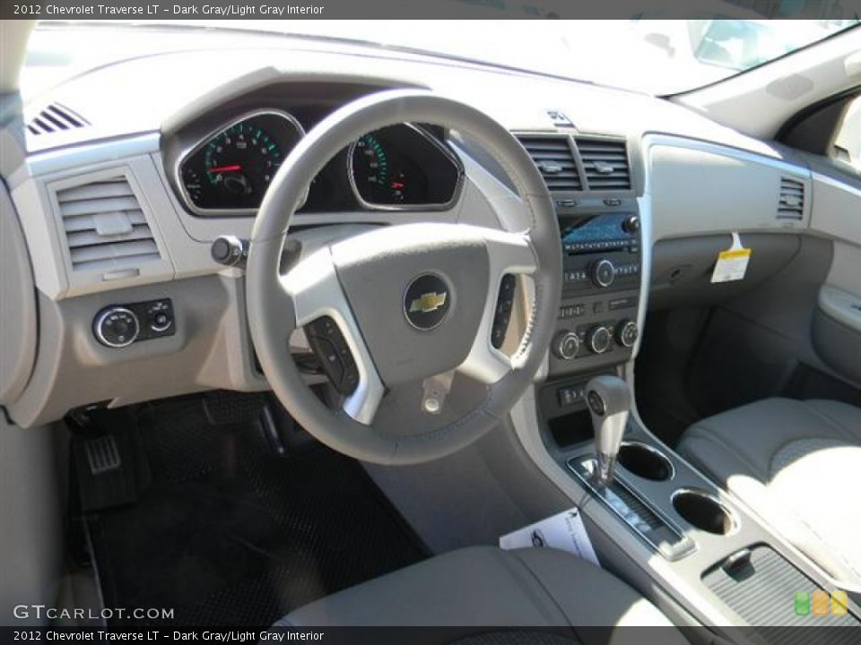 Dark Gray/Light Gray Interior Dashboard for the 2012 Chevrolet Traverse LT #57968288