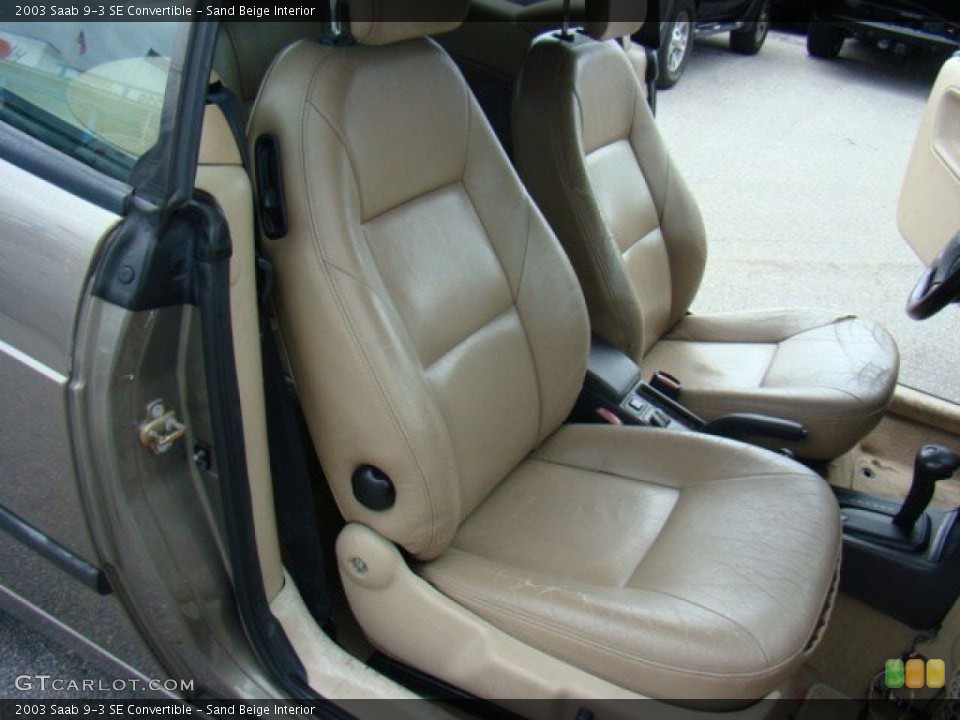 Sand Beige 2003 Saab 9-3 Interiors