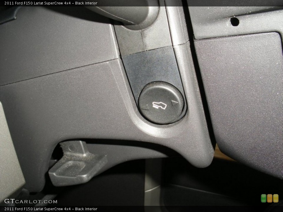 Black Interior Controls for the 2011 Ford F150 Lariat SuperCrew 4x4 #57981752