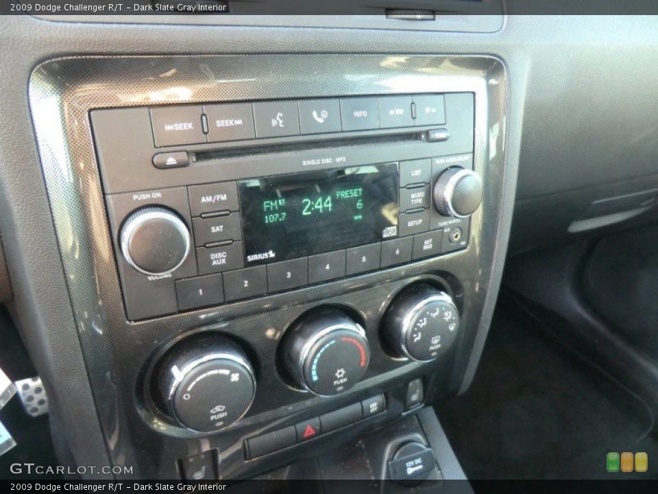 Dark Slate Gray Interior Controls for the 2009 Dodge Challenger R/T #57991661
