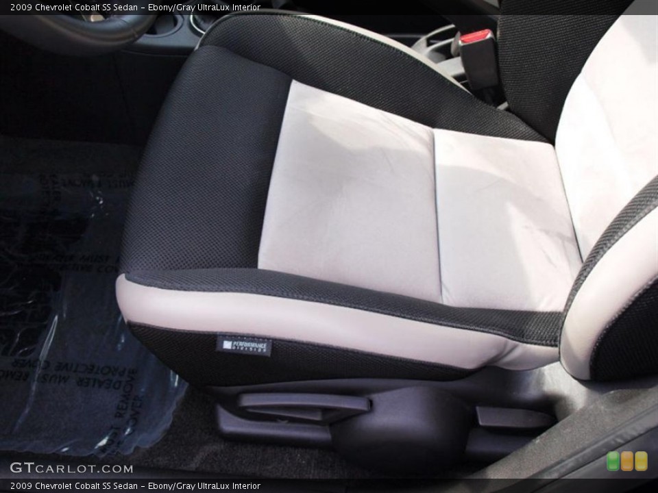 Ebony/Gray UltraLux Interior Photo for the 2009 Chevrolet Cobalt SS Sedan #58011128