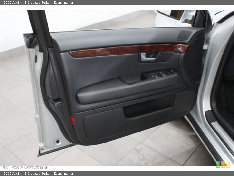 Ebony Interior Door Panel for the 2006 Audi A4 3.2 quattro Sedan #58016304