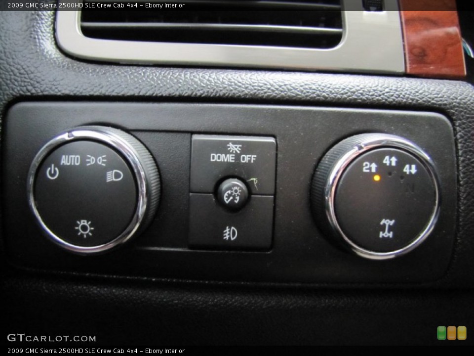 Ebony Interior Controls for the 2009 GMC Sierra 2500HD SLE Crew Cab 4x4 #58020146