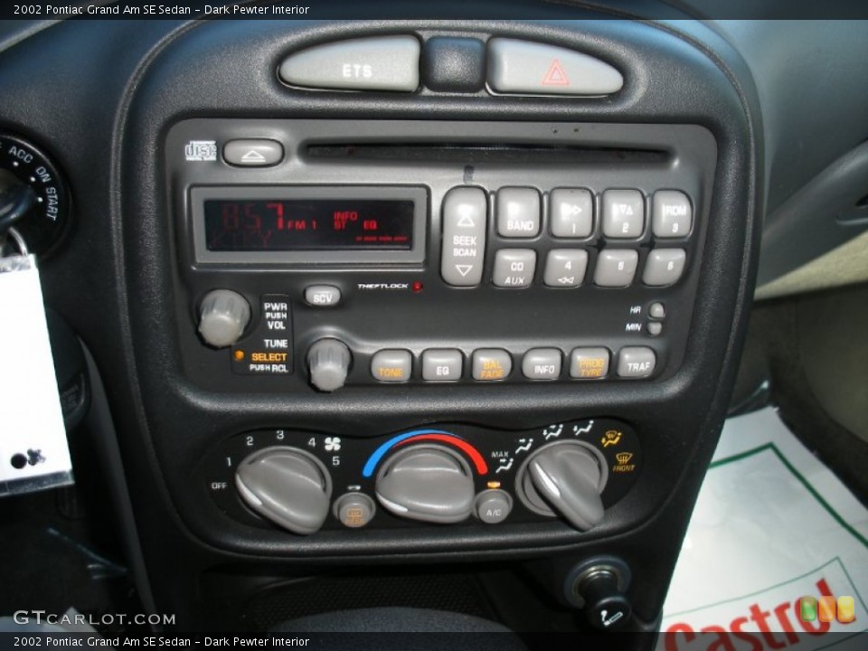 Dark Pewter Interior Controls for the 2002 Pontiac Grand Am SE Sedan #58031521
