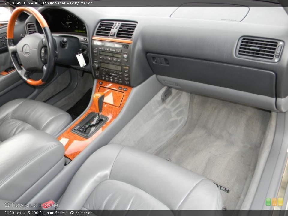 Gray Interior Dashboard for the 2000 Lexus LS 400 Platinum Series #58062227