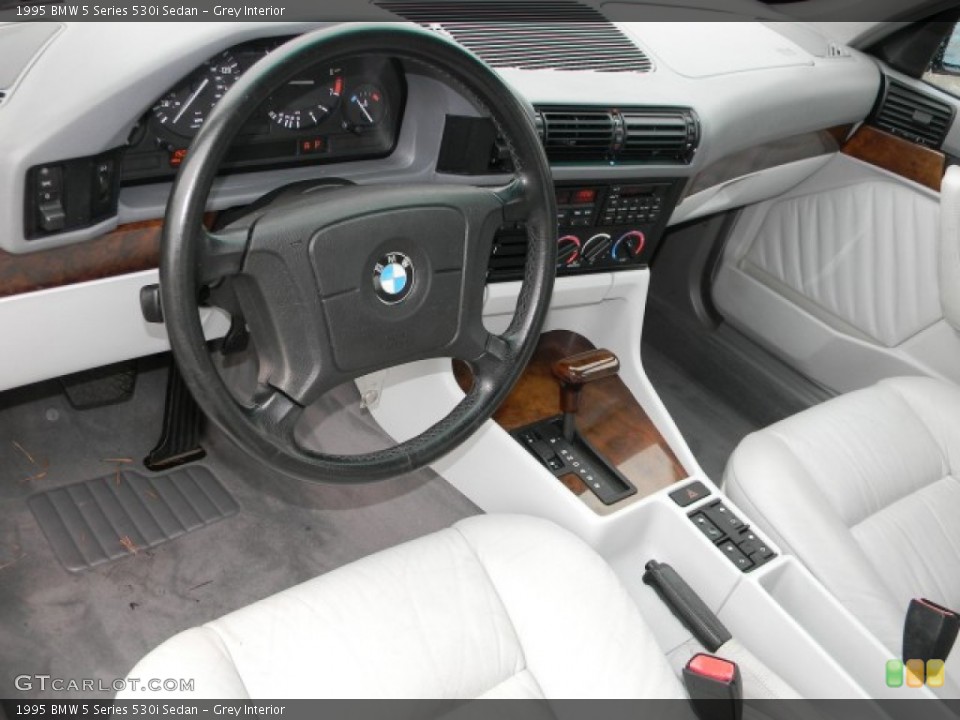Grey Interior Prime Interior for the 1995 BMW 5 Series 530i Sedan #58063351