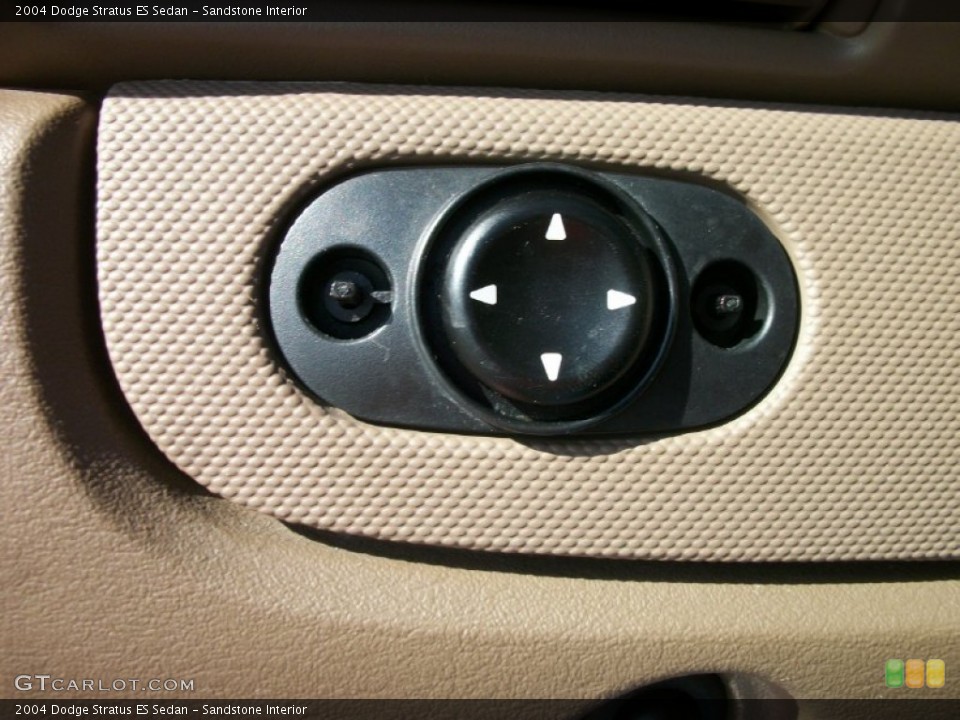 Sandstone Interior Controls for the 2004 Dodge Stratus ES Sedan #58098224