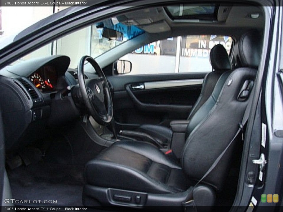 Black Interior Photo for the 2005 Honda Accord EX-L Coupe #58114356