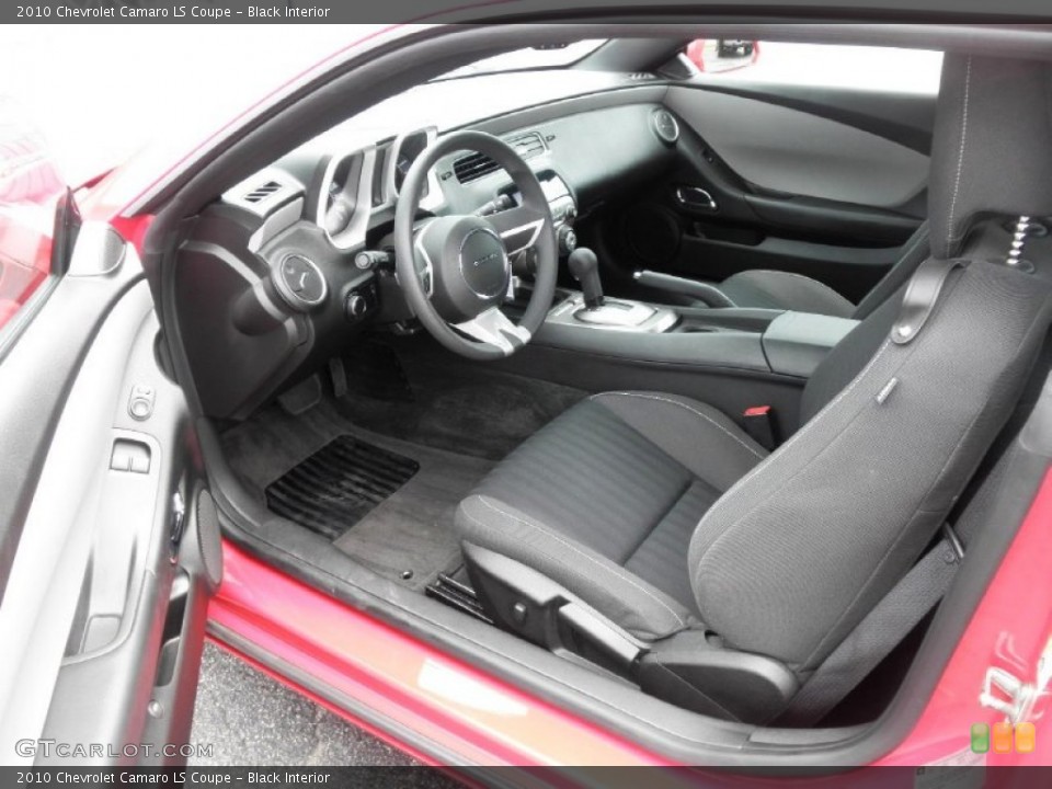 Black Interior Photo for the 2010 Chevrolet Camaro LS Coupe #58123976
