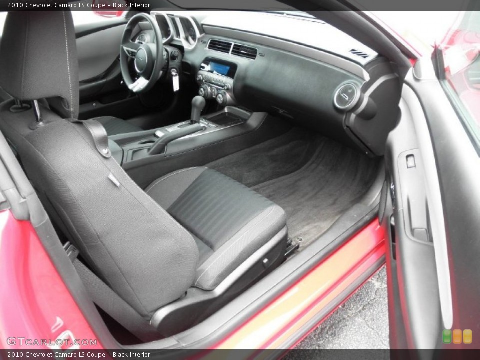 Black Interior Dashboard for the 2010 Chevrolet Camaro LS Coupe #58124084