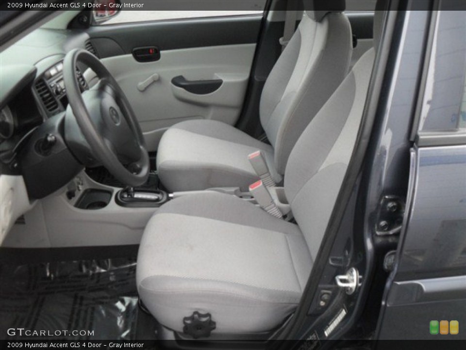 Gray Interior Photo for the 2009 Hyundai Accent GLS 4 Door #58133568