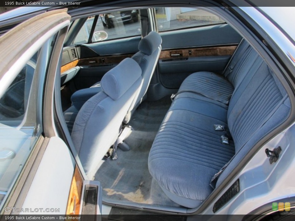 Blue Interior Photo for the 1995 Buick LeSabre Custom #58137389
