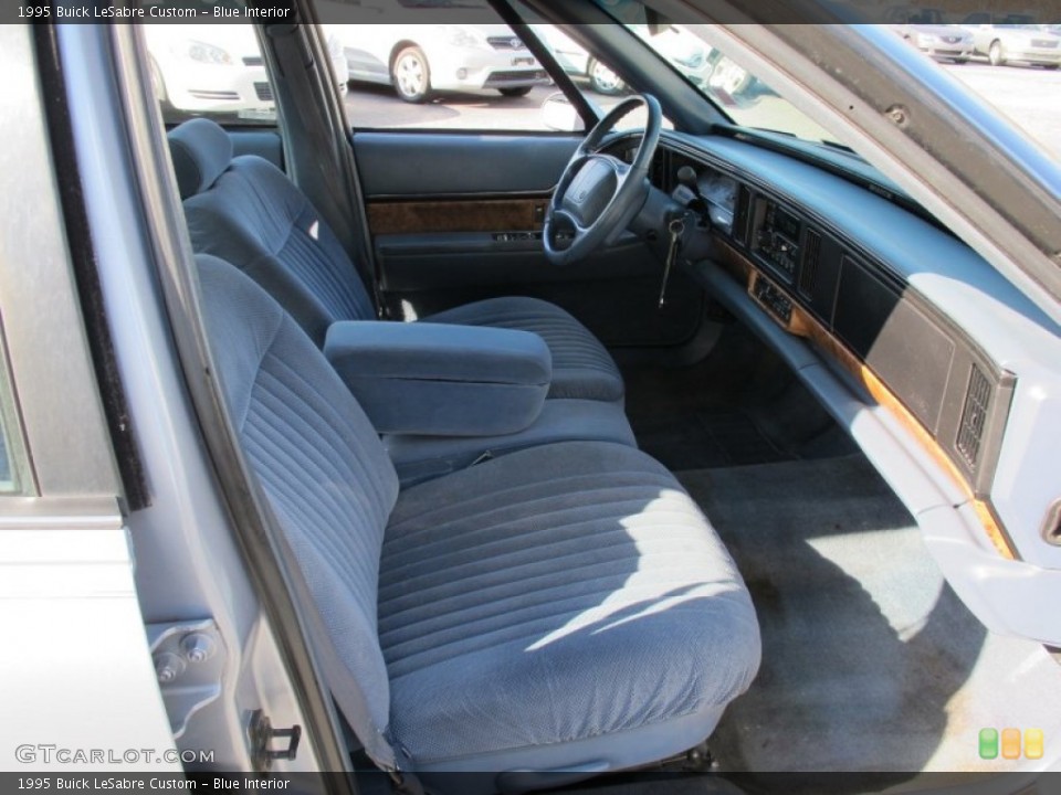 Blue Interior Photo for the 1995 Buick LeSabre Custom #58137413