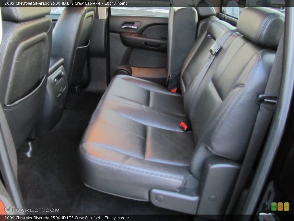 Ebony Interior Photo for the 2009 Chevrolet Silverado 2500HD LTZ Crew Cab 4x4 #58173285