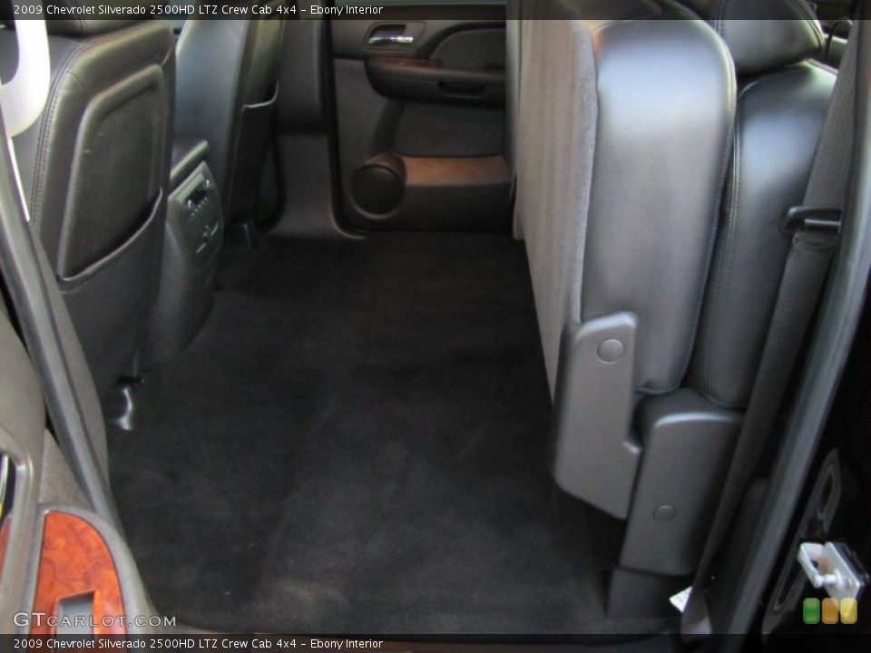 Ebony Interior Photo for the 2009 Chevrolet Silverado 2500HD LTZ Crew Cab 4x4 #58173294