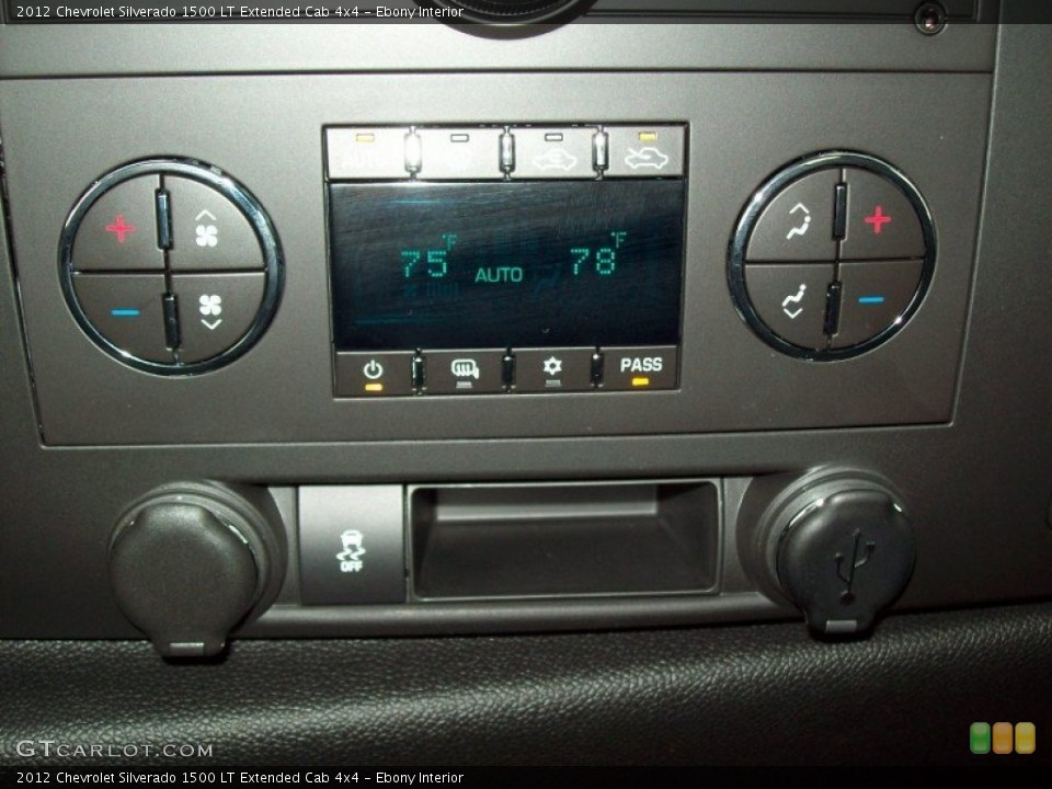 Ebony Interior Controls for the 2012 Chevrolet Silverado 1500 LT Extended Cab 4x4 #58177014