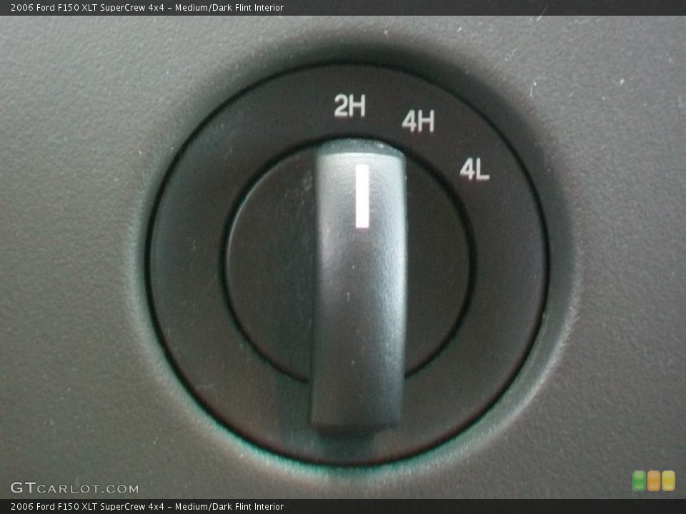 Medium/Dark Flint Interior Controls for the 2006 Ford F150 XLT SuperCrew 4x4 #58179708