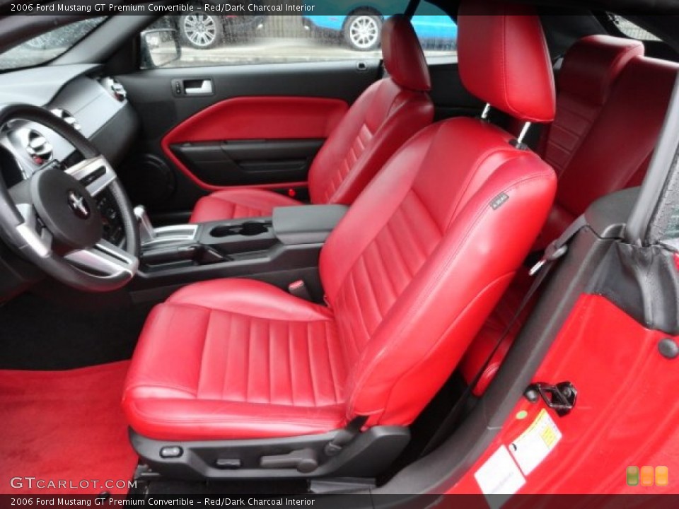 Red/Dark Charcoal Interior Photo for the 2006 Ford Mustang GT Premium Convertible #58188065