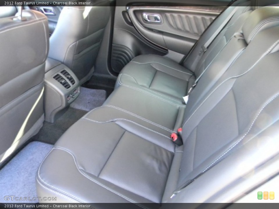 Charcoal Black Interior Photo for the 2012 Ford Taurus Limited #58194401