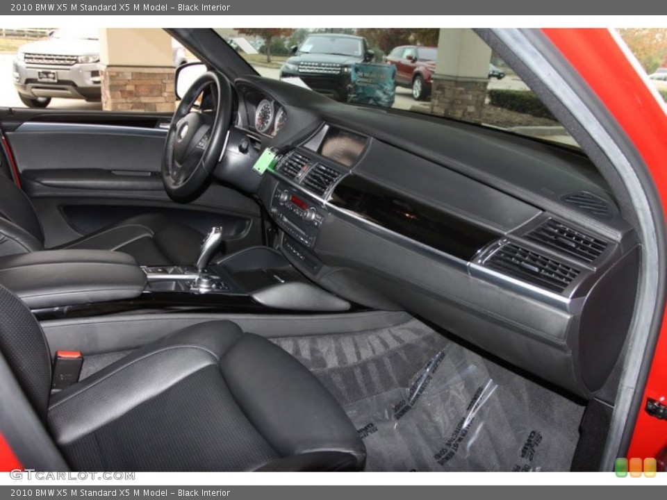 Black Interior Dashboard for the 2010 BMW X5 M  #58206641