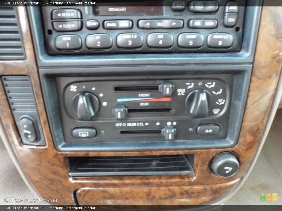 Medium Parchment Interior Controls for the 2000 Ford Windstar SEL #58210543