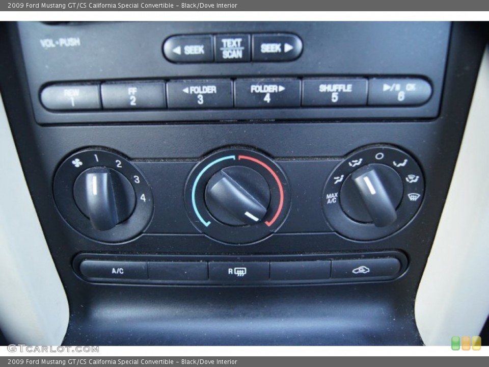 Black/Dove Interior Controls for the 2009 Ford Mustang GT/CS California Special Convertible #58228539