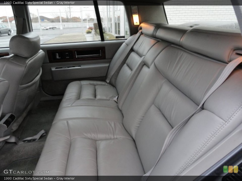 Gray Interior Photo for the 1993 Cadillac Sixty Special Sedan #58237153