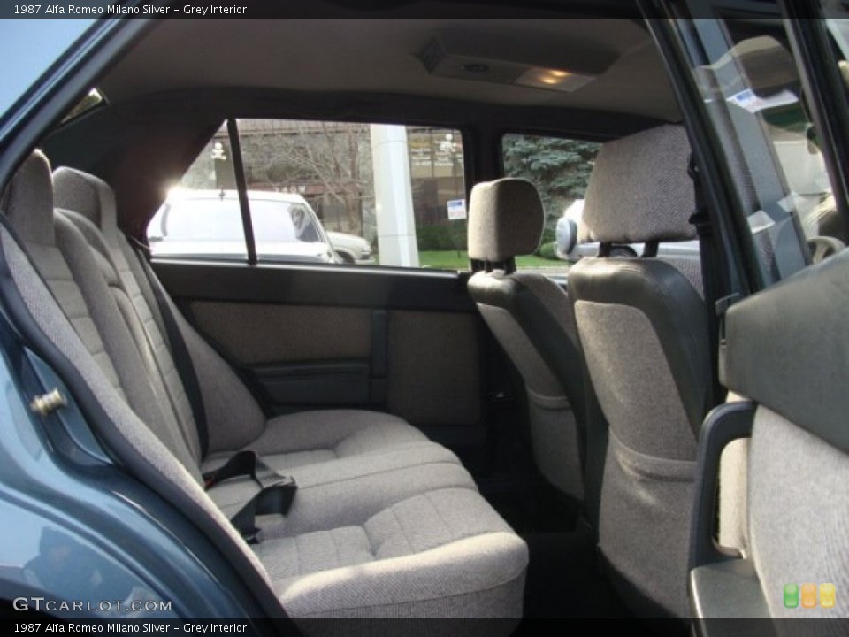 Grey Interior Photo for the 1987 Alfa Romeo Milano Silver #58242610