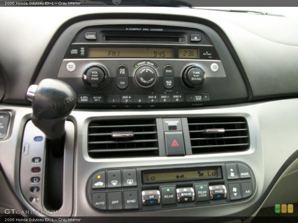 Gray Interior Controls for the 2006 Honda Odyssey EX-L #58245568