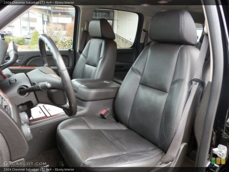 Ebony Interior Photo for the 2009 Chevrolet Suburban LTZ 4x4 #58245676