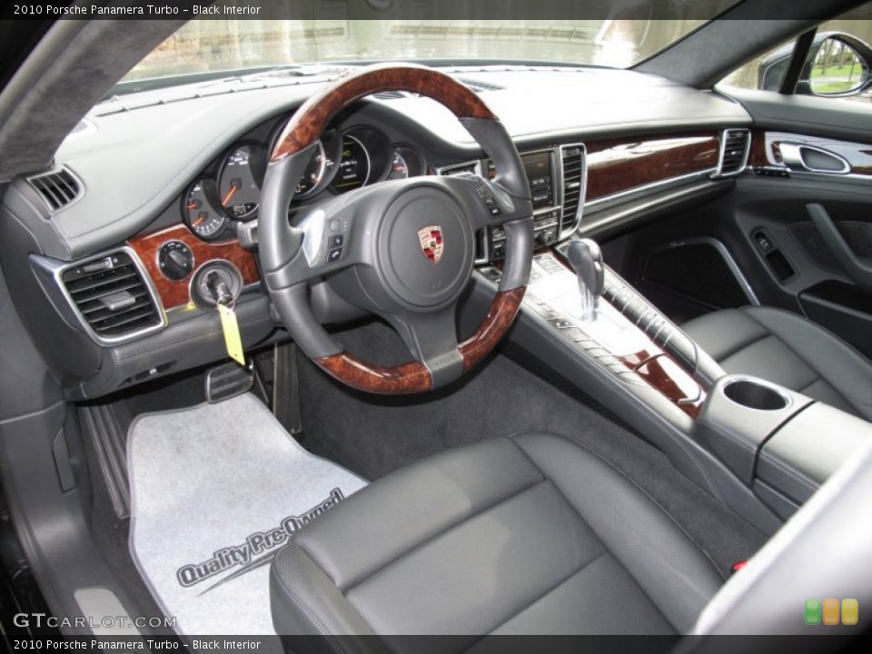Black Interior Dashboard for the 2010 Porsche Panamera Turbo #58254568