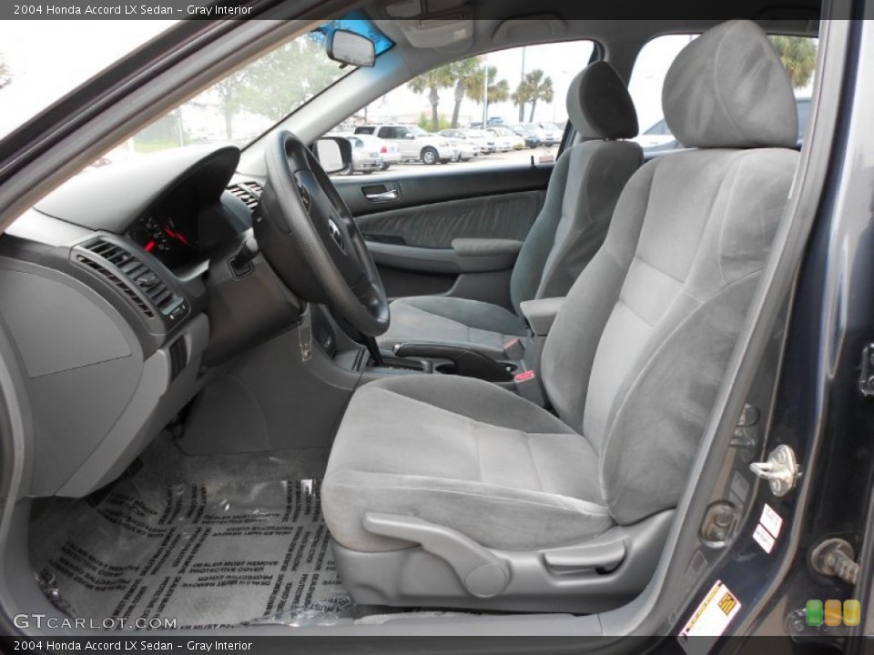 Gray Interior Photo for the 2004 Honda Accord LX Sedan #58260300