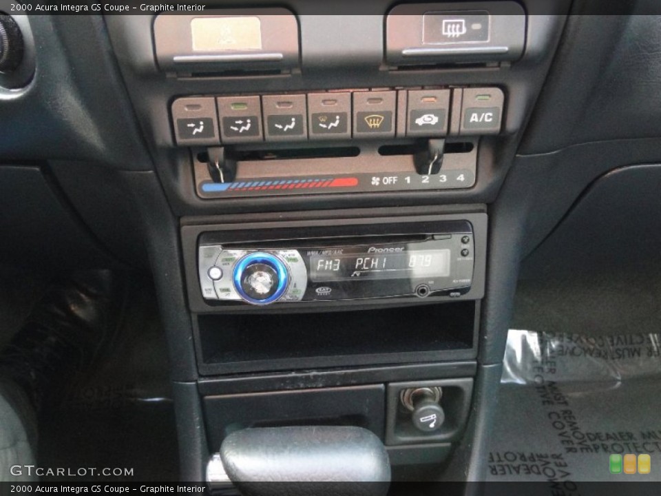 Graphite Interior Controls for the 2000 Acura Integra GS Coupe #58276346