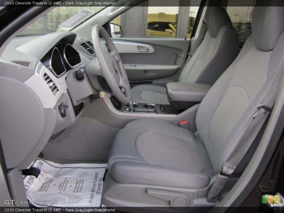 Dark Gray/Light Gray Interior Photo for the 2010 Chevrolet Traverse LS AWD #58293671