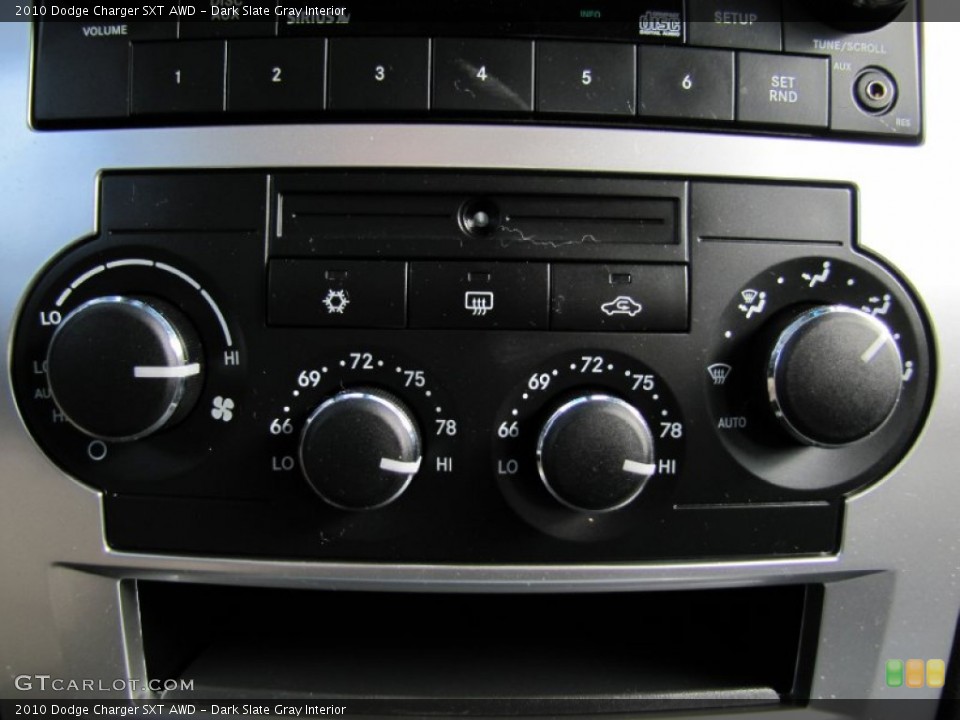 Dark Slate Gray Interior Controls for the 2010 Dodge Charger SXT AWD #58294979