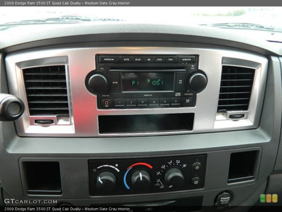 Medium Slate Gray Interior Controls for the 2009 Dodge Ram 3500 ST Quad Cab Dually #58311837