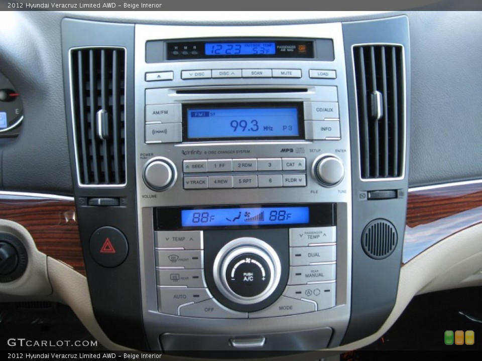 Beige Interior Controls for the 2012 Hyundai Veracruz Limited AWD #58323585
