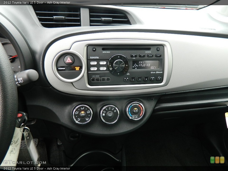 Ash Gray Interior Controls for the 2012 Toyota Yaris LE 5 Door #58349936