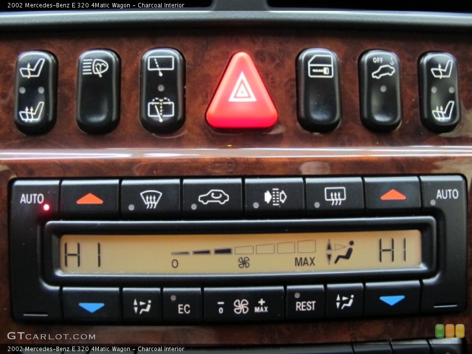 Charcoal Interior Controls for the 2002 Mercedes-Benz E 320 4Matic Wagon #58352094