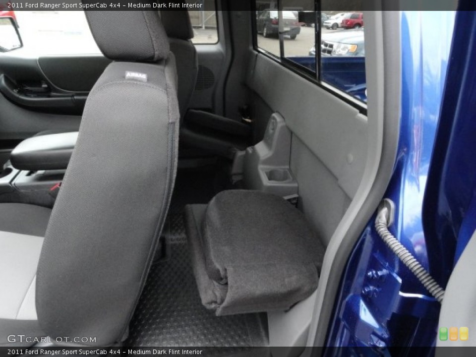 Medium Dark Flint Interior Photo for the 2011 Ford Ranger Sport SuperCab 4x4 #58362495
