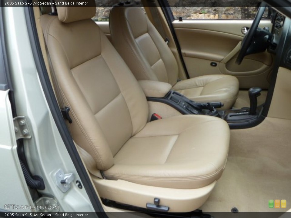 Sand Beige Interior Photo for the 2005 Saab 9-5 Arc Sedan #58363691