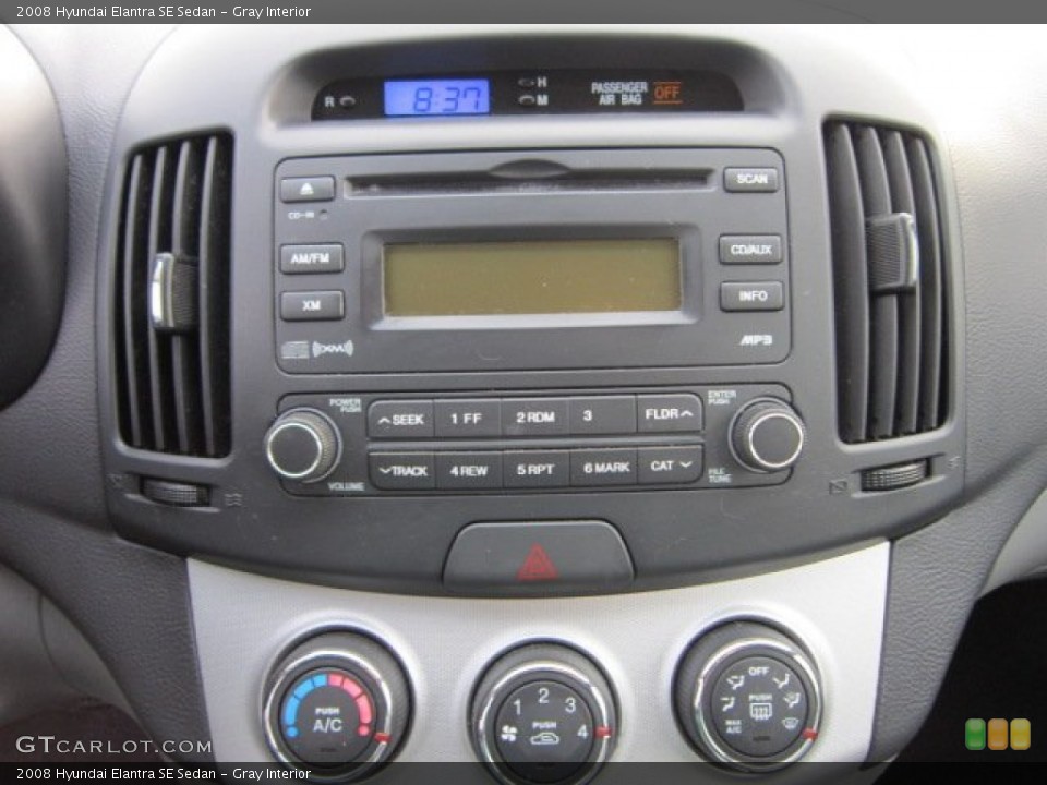 Gray Interior Controls for the 2008 Hyundai Elantra SE Sedan #58367445