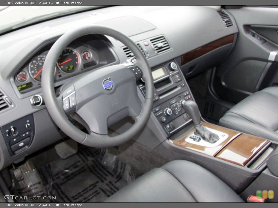 Off Black Interior Photo for the 2009 Volvo XC90 3.2 AWD #58384662