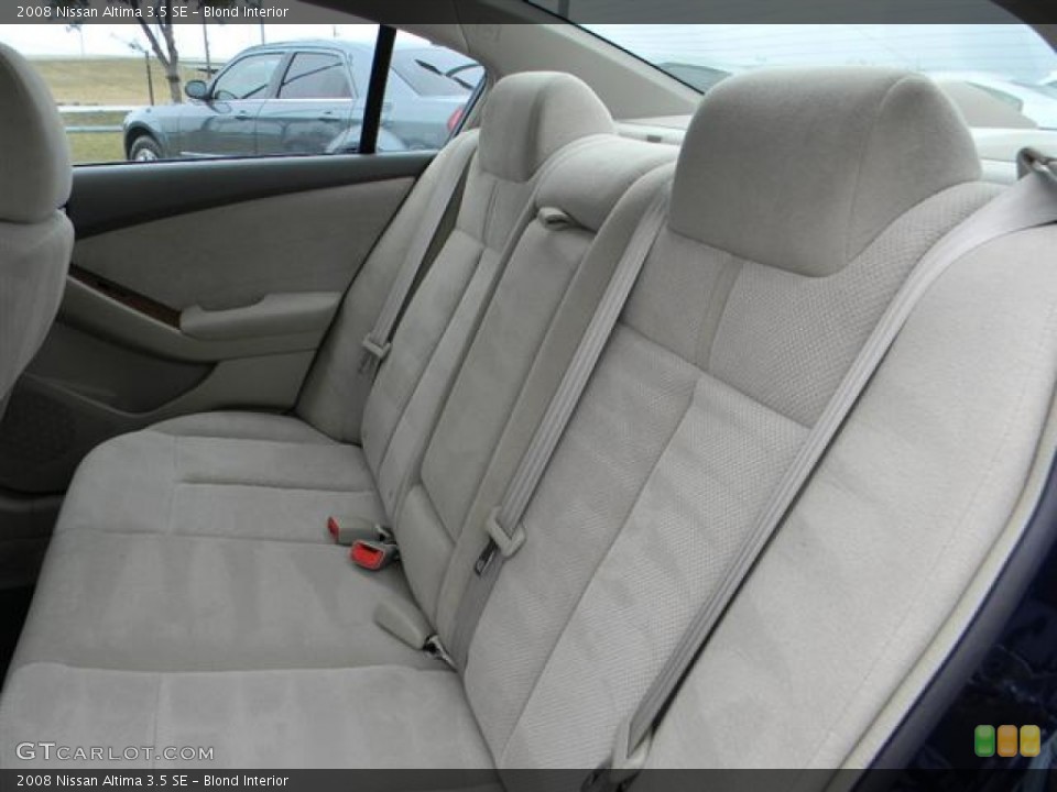 Blond Interior Photo for the 2008 Nissan Altima 3.5 SE #58385028
